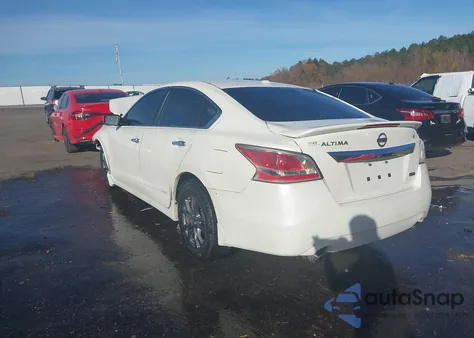 2015 Nissan Altima 2.5 S from USA, damaged, VIN 1N4AL3AP6FC476095